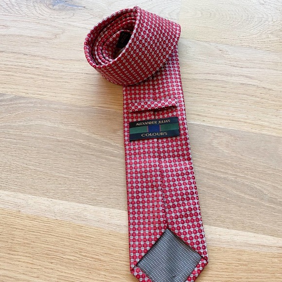 ALEXANDER JULIAN COLOURS Men's Red/Silver Check Handmade Polyester Necktie sz OS - Picture 7 of 9